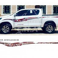 خط کشی بغل هایلوکس ریوو REVO 2018 4X4